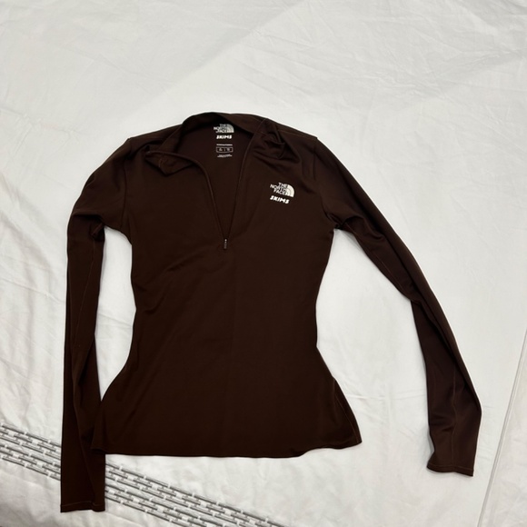 Skims x North Face Top & Leggings (Set) Brown - Picture 7 of 9